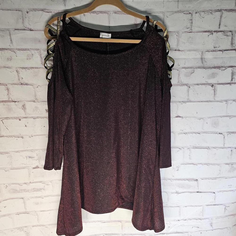 Avenue Shimmering Top NWT